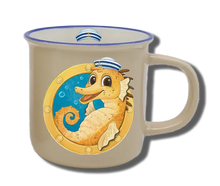 Handgemachte Tasse "Bullauge & Seepferdchen" mit Wunschname