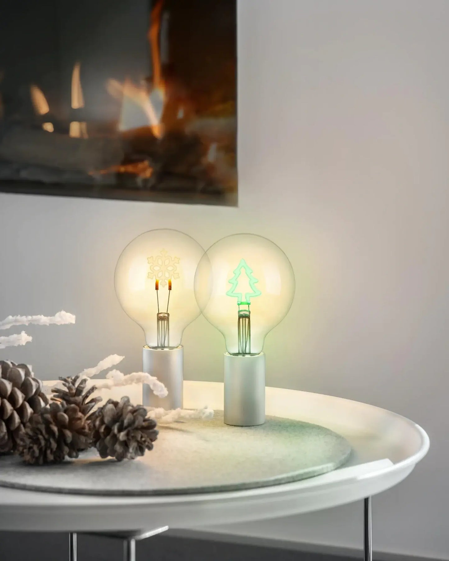 Sompex Tischleuchte TOBI E27 – Moodbild mit winterlich dekoriertem Interior