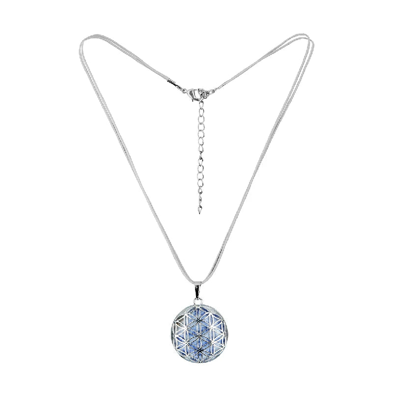 Halskette "Blume des Lebens" mit Schmuckstein Lapislazuli