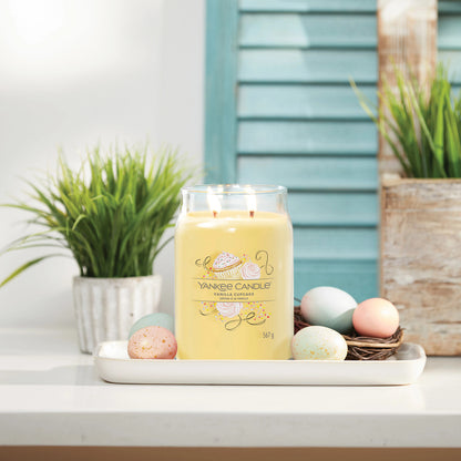 Yankee Candle Duftkerze - Vanilla Cupcake, großes Glas - Moodshot