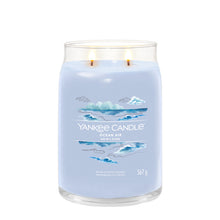 Yankee Candle Duftkerze - Ocean Air, großes Glas- brennend