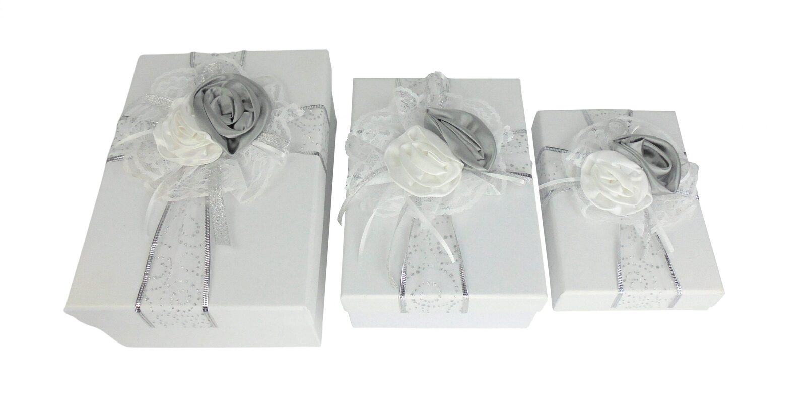 Geschenkkartonage mit Rosenverzierung, 3 Größen