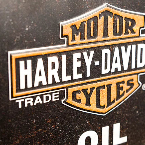 Nostalgic-Art Blechdose - Harley Davidson Genuine Oil, Prägung im Detail