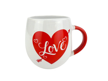 Becher "Love" mit Herzen-Motiven
