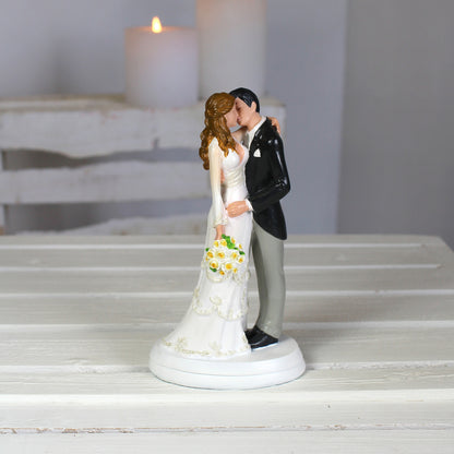 Modernes Brautpaar “Hochzeitskuss”