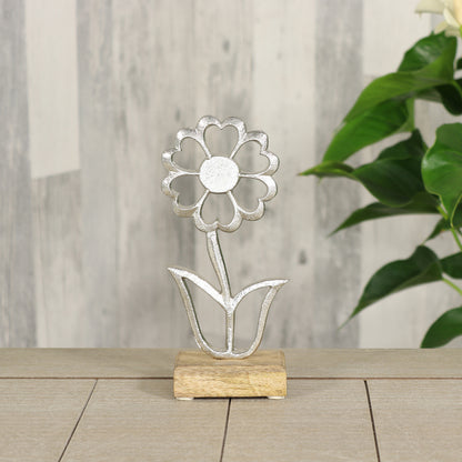 Blume aus Aluminium