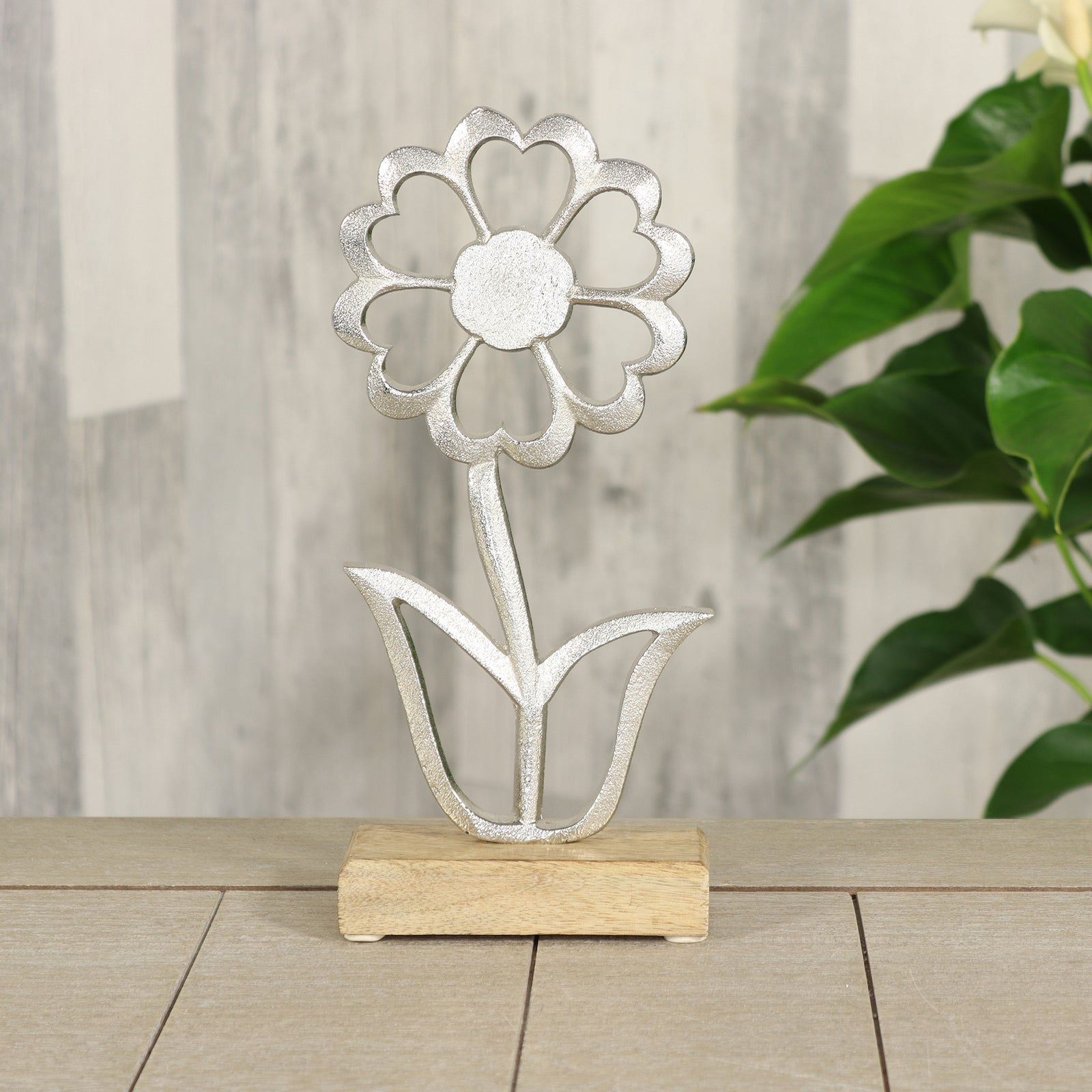 Blume aus Aluminium