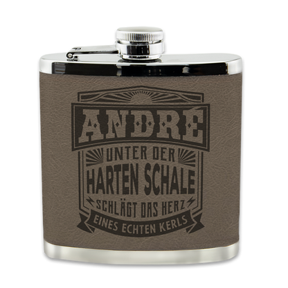 Personalisierter Flachmann "Echter Kerl" mit Namen