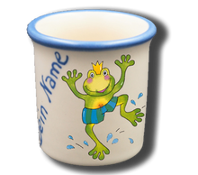 Handgemachter Eierbecher mit Frosch-Motiv und Wunschname