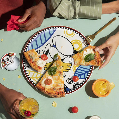 Disney Teller „Donald Duck“ aus Porzellan, Ø 31 cm mit Pizza