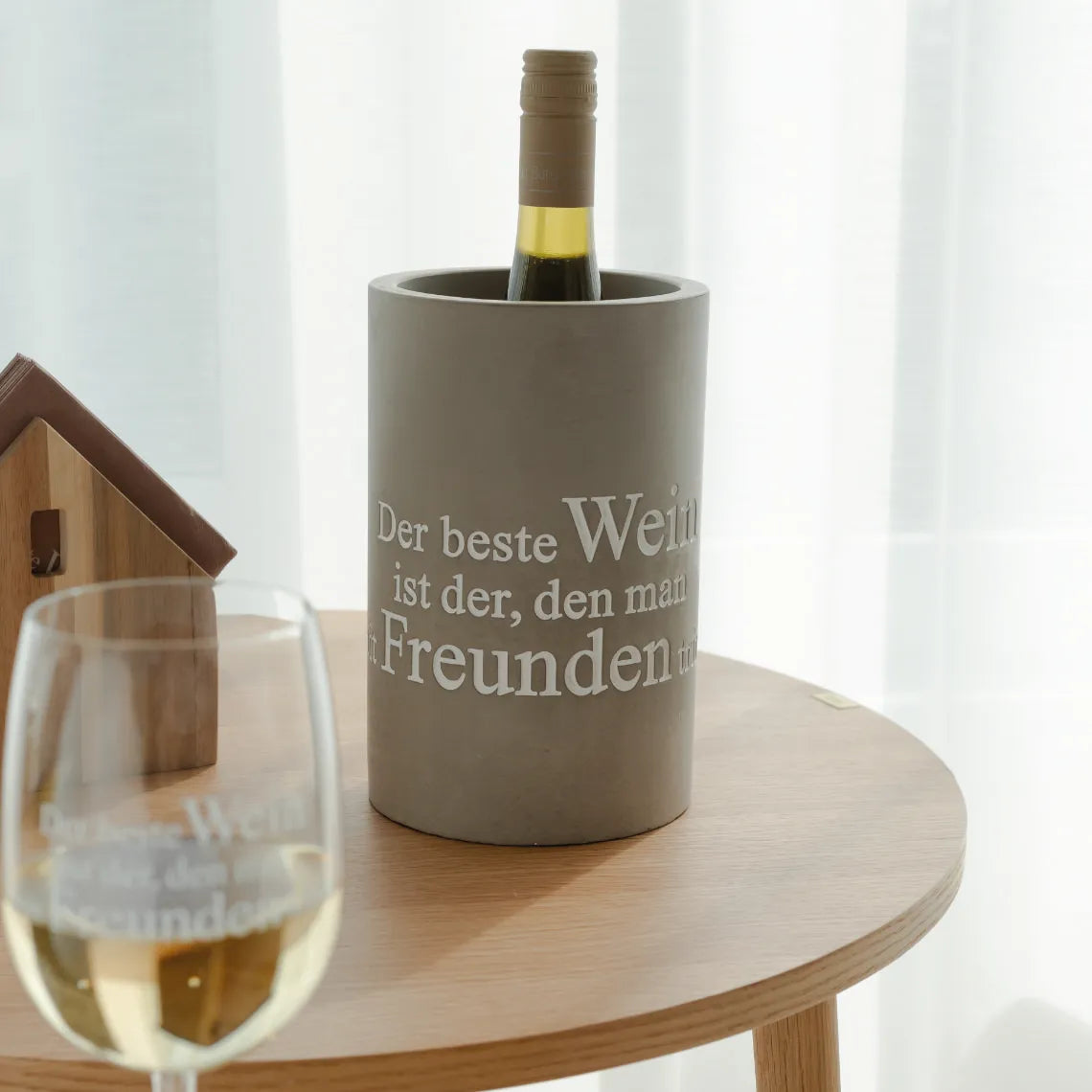 Weinkühler "Der beste Wein" aus Beton