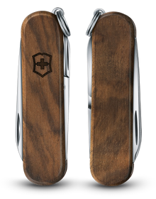Victorinox Taschenmesser Classic SD Wood, Vorder- und Rückseite eingeklappt