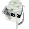 Geschenkbox mit Stoffblume