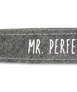 Glücksfilz Anhänger in grau "Mr. Perfect"