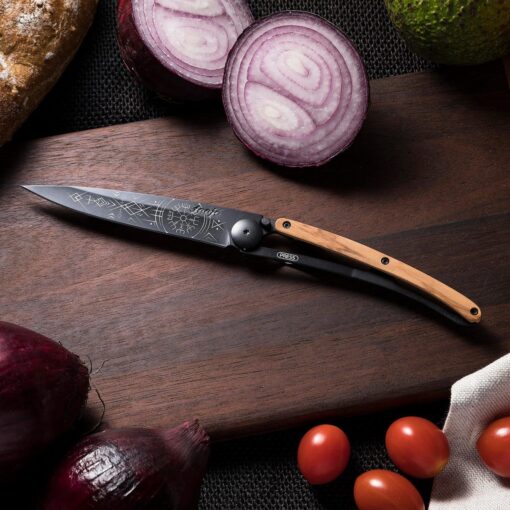 Deejo 37g - Taschenmesser mit Olivenholzgriff - Wikinger Vegvisir