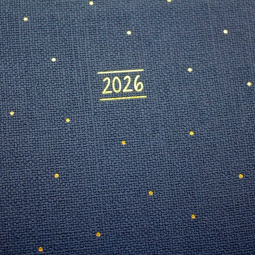 Terminplaner "Punkte" 2026 im Leinenlook - Grafik Werkstatt, Cover im Detail, die Goldveredelung