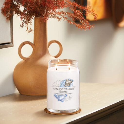 Yankee Candle Duftkerze - Soft Blanket, großes Glas - Moodshot