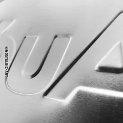 Nostalgic-Art Blechschild Audi Red Shine, 20x30 cm, Prägung von der Rückseite