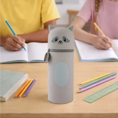 Federmäppchen aus Silikon „Waschbär Coony“